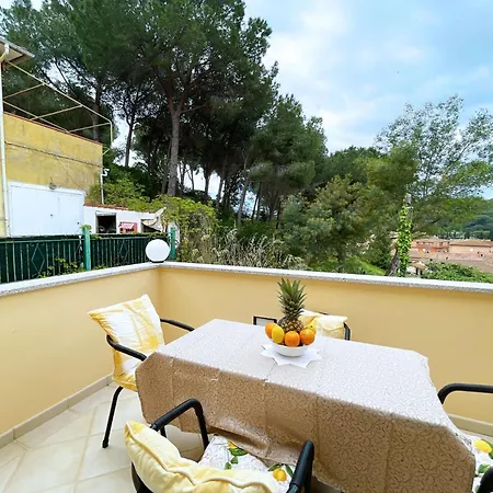 Casa Kennedy - Argonautivacanze 阿祖罗港